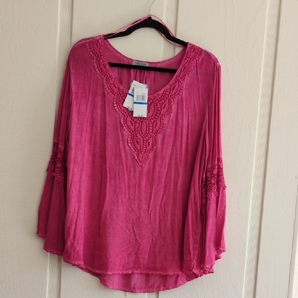 Chic Fuchsia Lace Detail Women's Blouse
